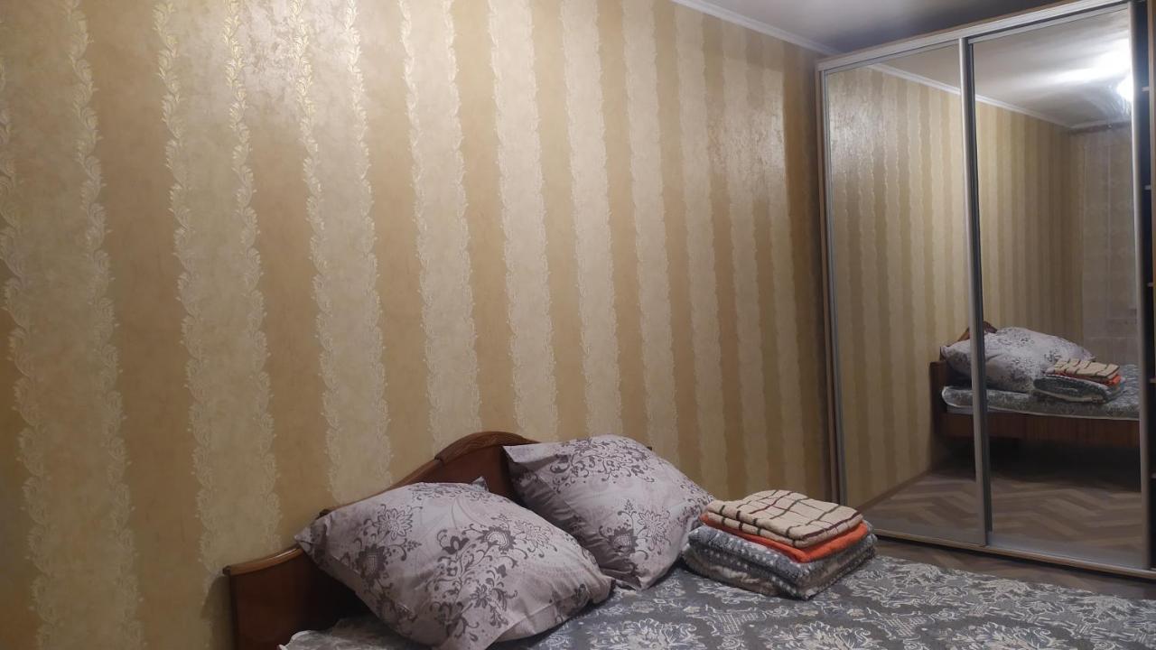 Filatov Apartment โอเดสซา ภายนอก รูปภาพ